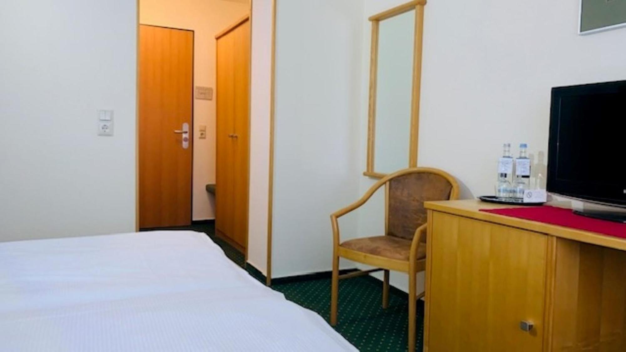 Park Hotel Sellin Εξωτερικό φωτογραφία