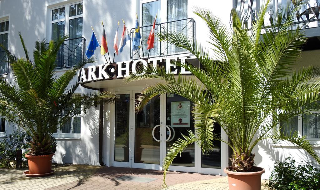 Park Hotel Sellin Εξωτερικό φωτογραφία