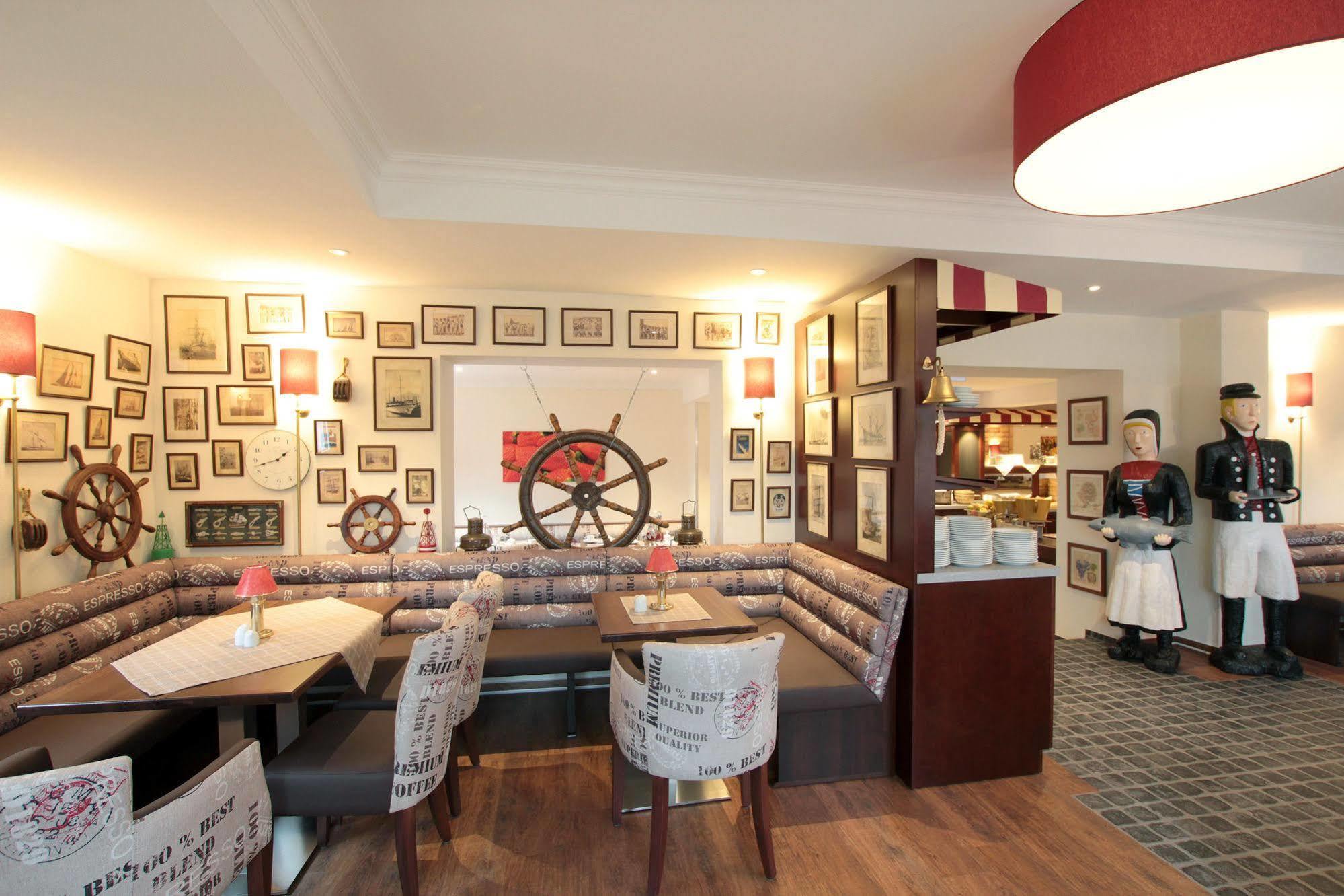 Park Hotel Sellin Εξωτερικό φωτογραφία
