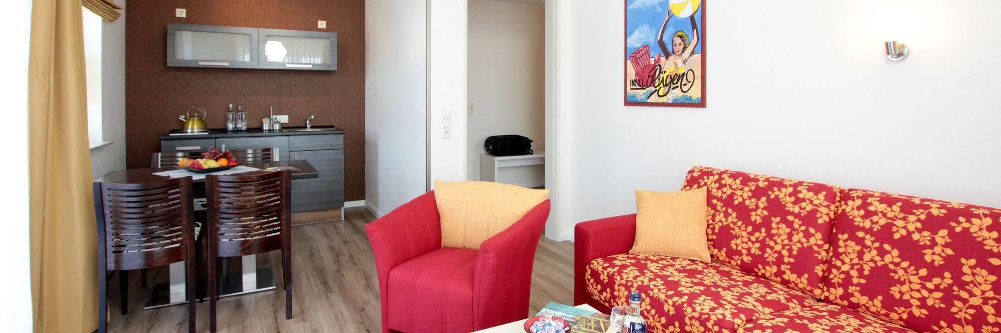 Park Hotel Sellin Εξωτερικό φωτογραφία