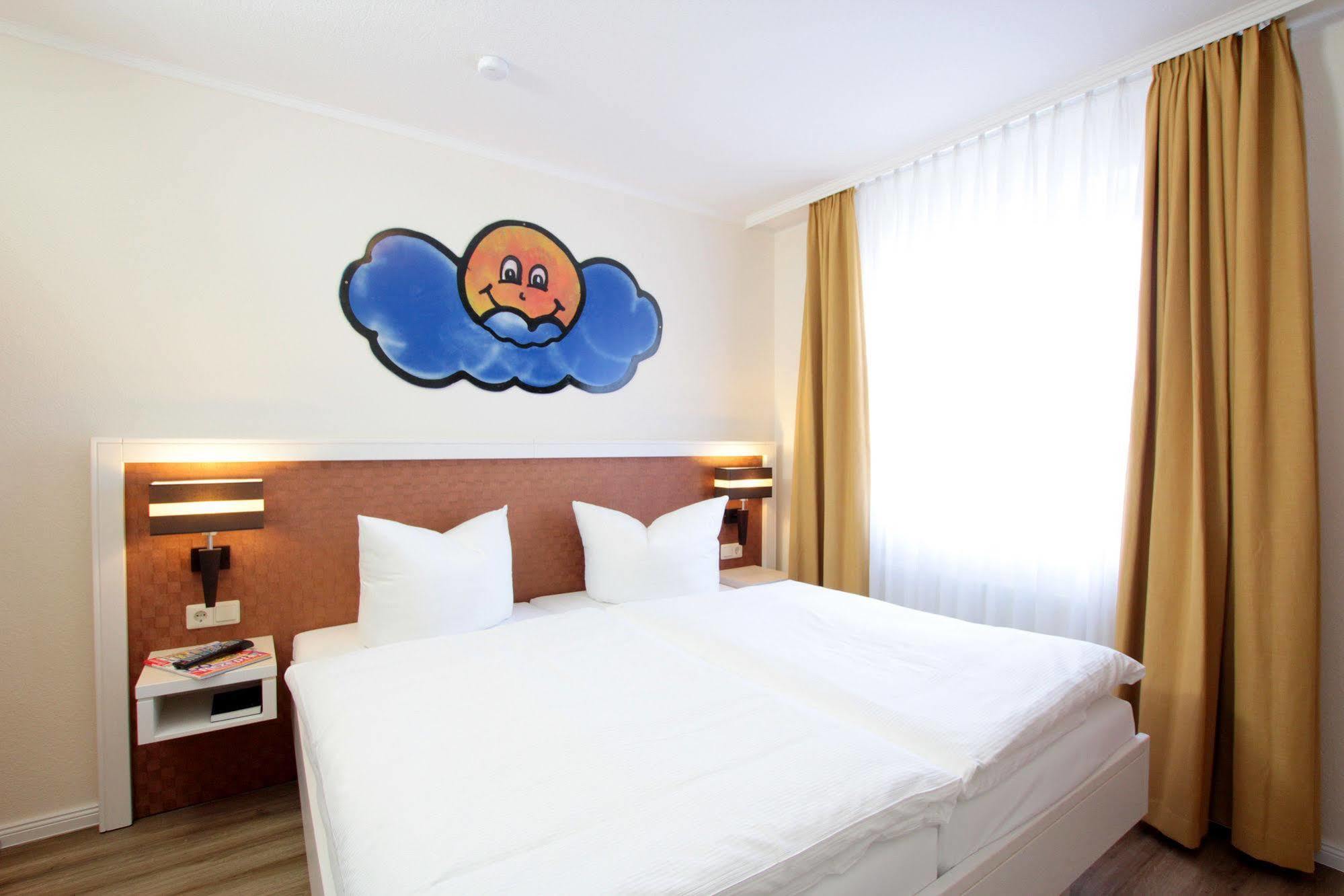 Park Hotel Sellin Εξωτερικό φωτογραφία