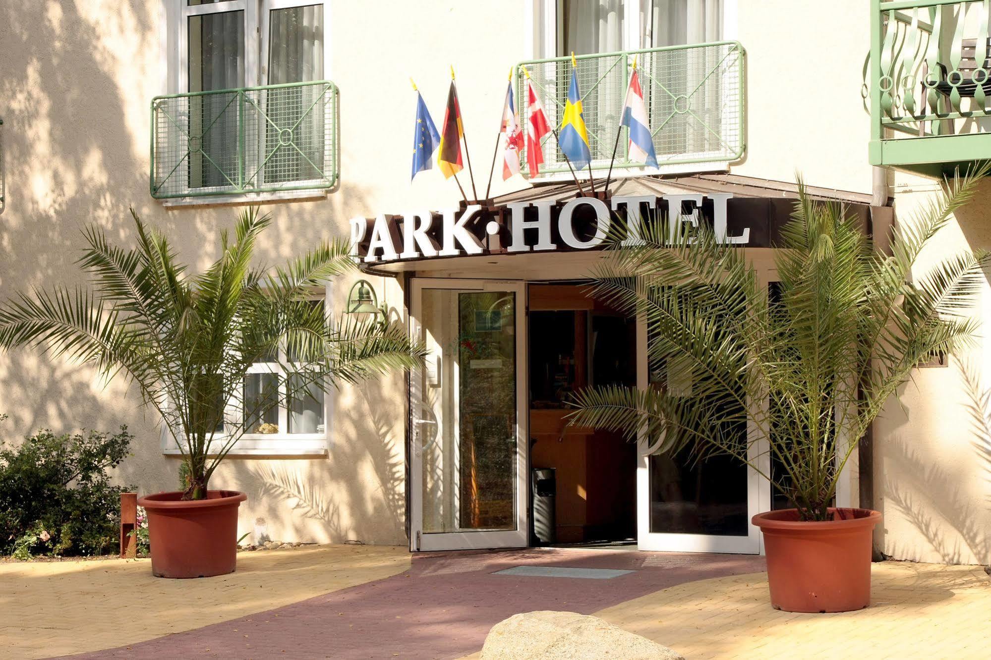 Park Hotel Sellin Εξωτερικό φωτογραφία